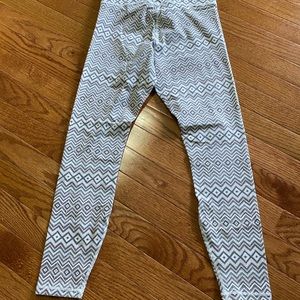 Ivory Ella Cropped Leggings